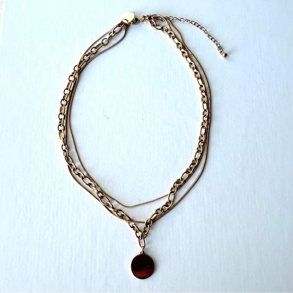 Lovisa gold-plated 3- layered chain Adjustable necklace with a circular pendant